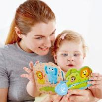 Hape Бебешка книжка с домашни животни
