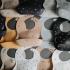 Силиконов лигавник Mushie Black Numbers Силиконов лигавник Mushie Black Numbers