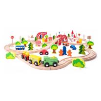 Дървен влак с релси, с мост и гара Woodyland