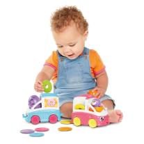 Tomy Toomies Яйца Шофьори - Камион за Сладолед E73095-P