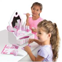Melissa & Doug - Дървена тоалетка с принадлежности за разкрасяване
