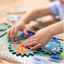 Дървен пъзел Melissa & Doug морско дъно 18 части 