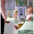 Столче Mamas & Papas за пода и за хранене Baby Bug Eucalyptus