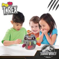 TOMY Games Изкачащият T-Rex